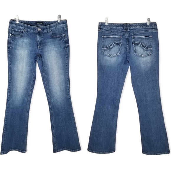 White House Black Market Denim - WHBM Blanc Mid Rise Flare Leg Blue Denim Jeans 8R
